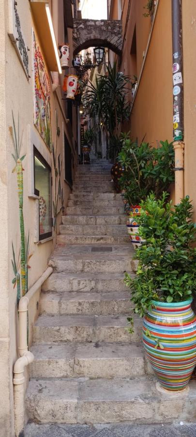 B&B Akropolis Taormine Extérieur photo